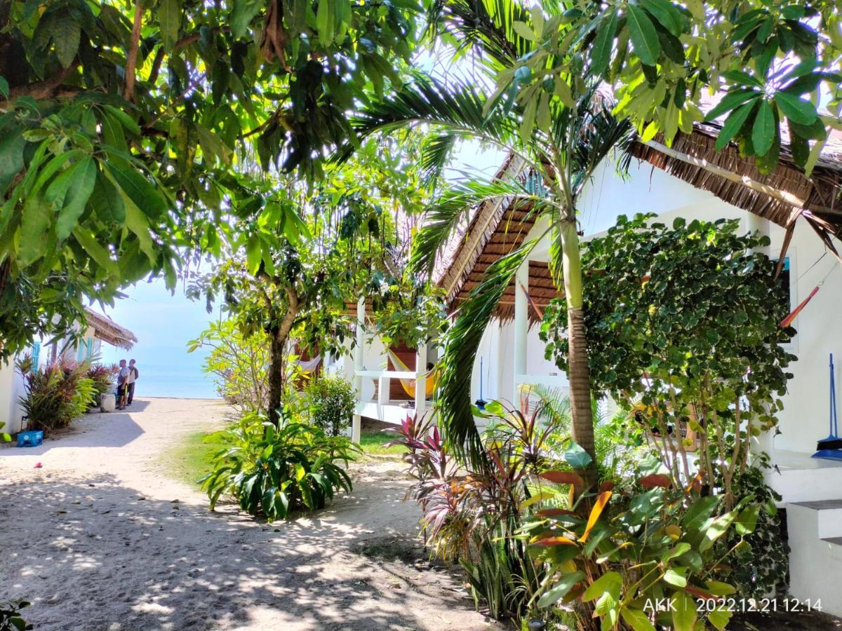 Sand Terrace Beach Bungalows Baan Tai Exterior photo