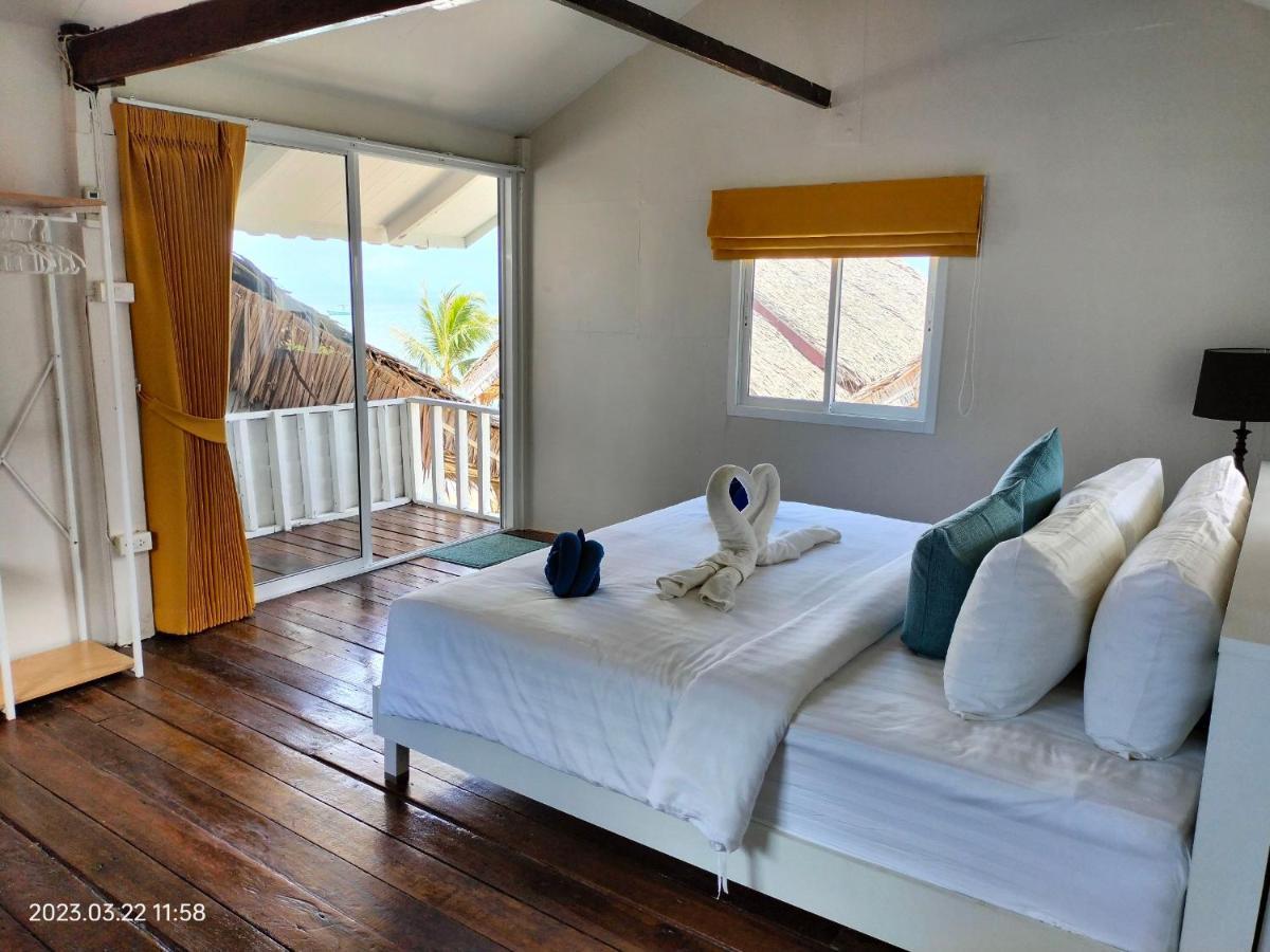 Sand Terrace Beach Bungalows Baan Tai Exterior photo